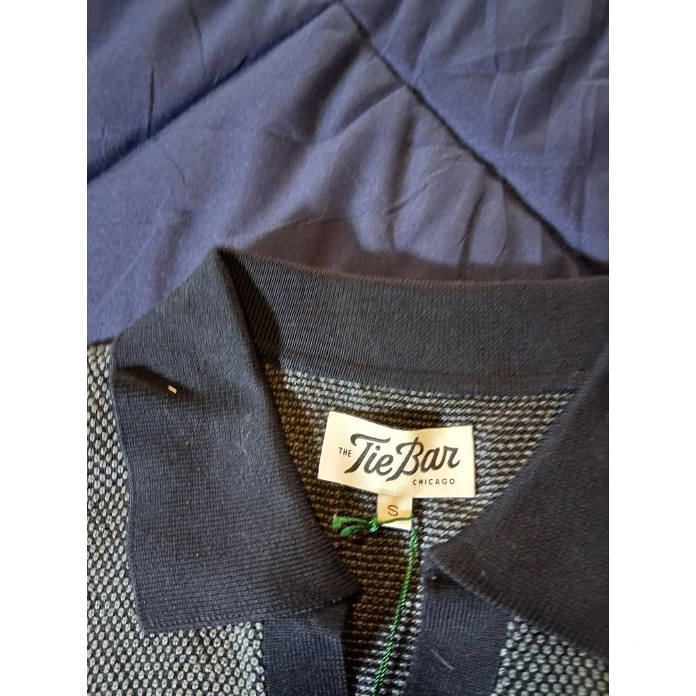 The Tie Bar Chicago Men Small Navy Grey Knit Sweater Polo Shirt NWT Cotton - Picture 4 of 6